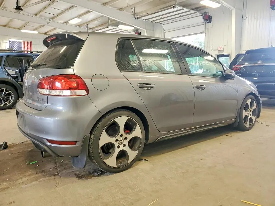 2012 VOLKSWAGEN GTI   