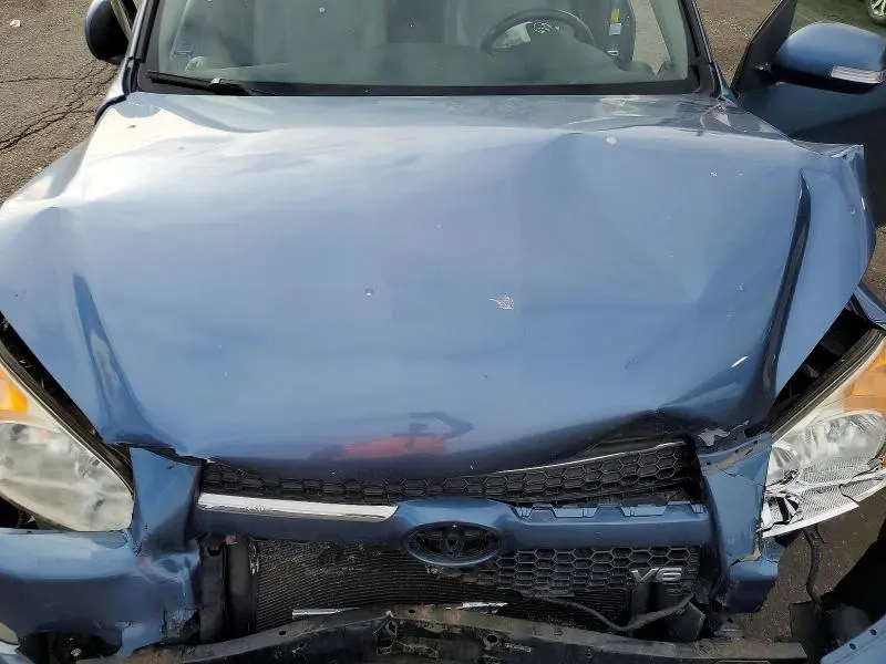 2010 TOYOTA RAV4 LIMITED  