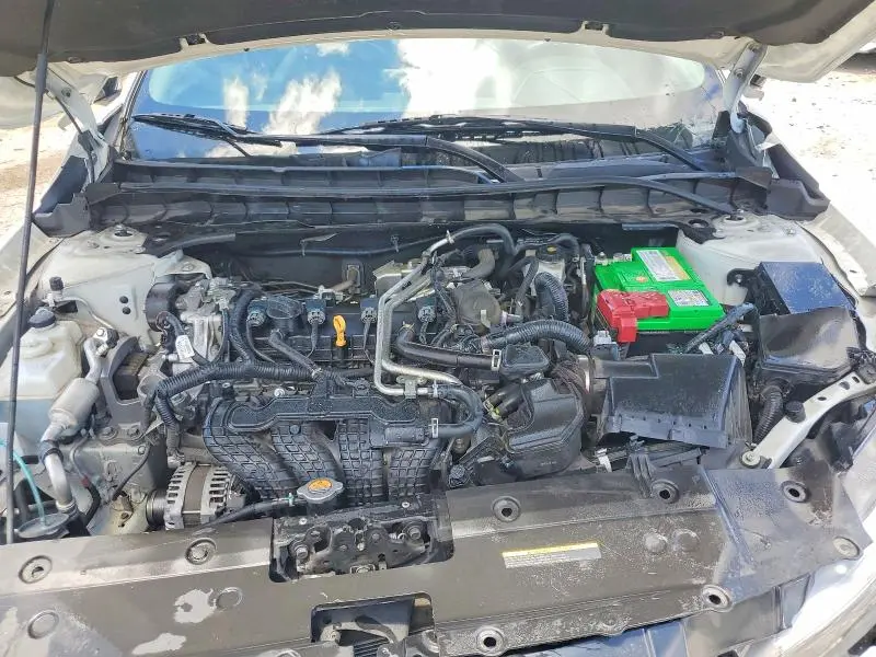 2022 NISSAN ALTIMA SR  