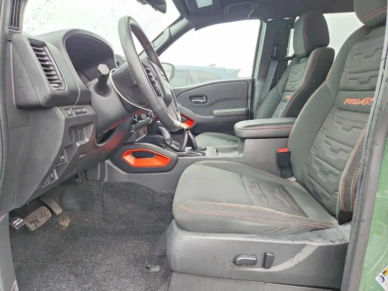 2024 NISSAN FRONTIER PRO-4X  