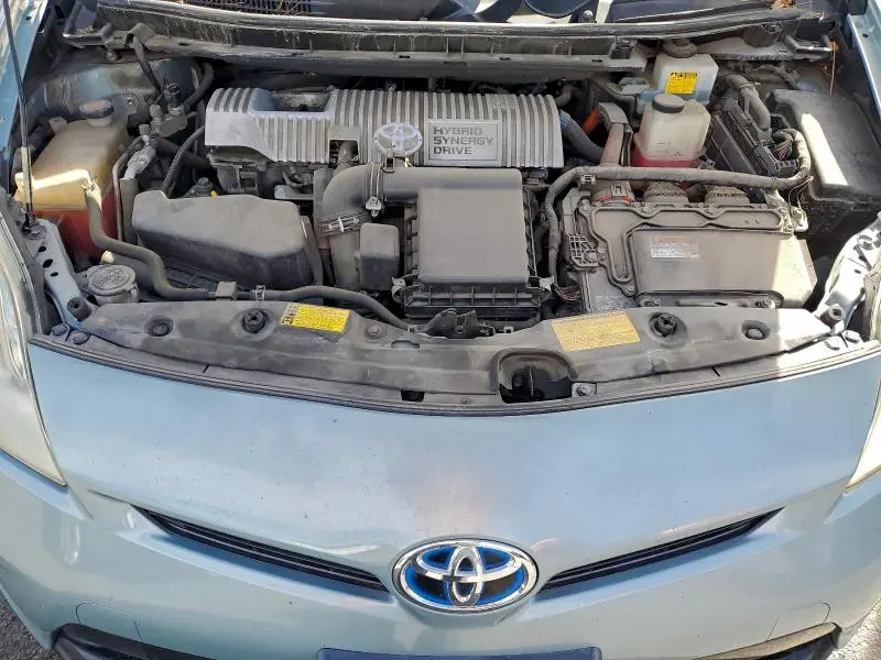 2013 TOYOTA PRIUS   