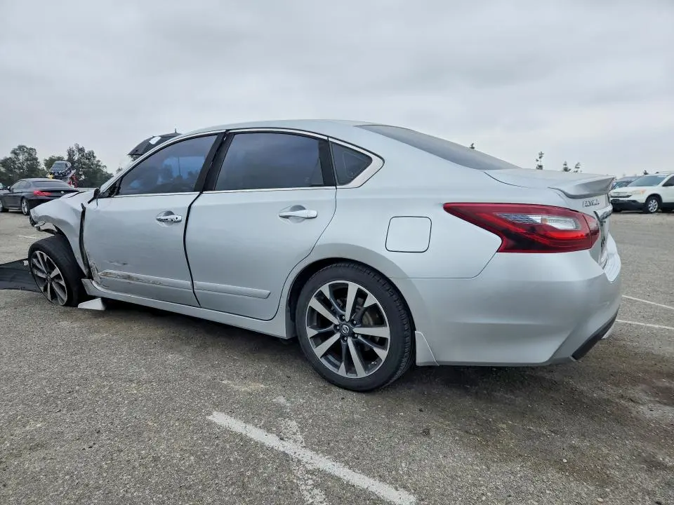 2017 NISSAN ALTIMA 2.5 SR  
