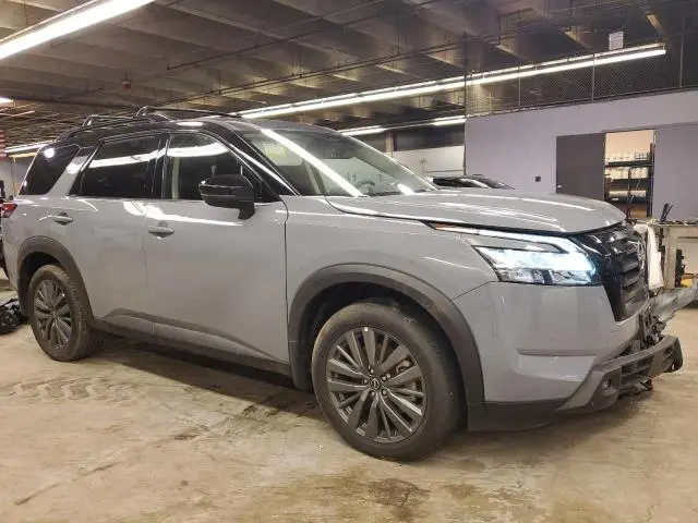 2024 NISSAN PATHFINDER SL  