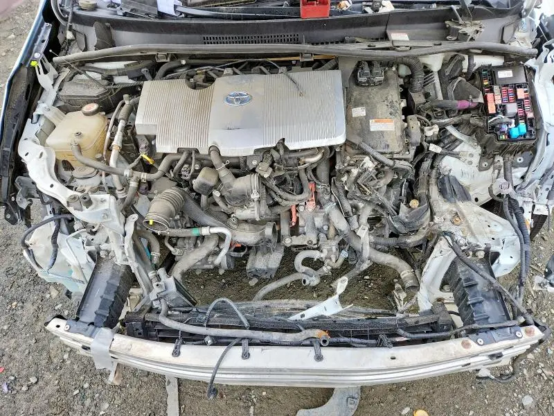 2020 TOYOTA PRIUS LE  