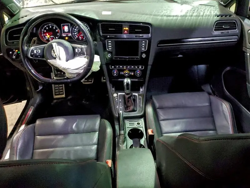 2017 VOLKSWAGEN GTI S/SE  