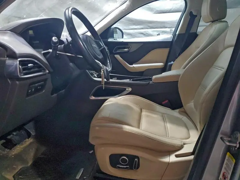 2020 JAGUAR F-PACE PRESTIGE  