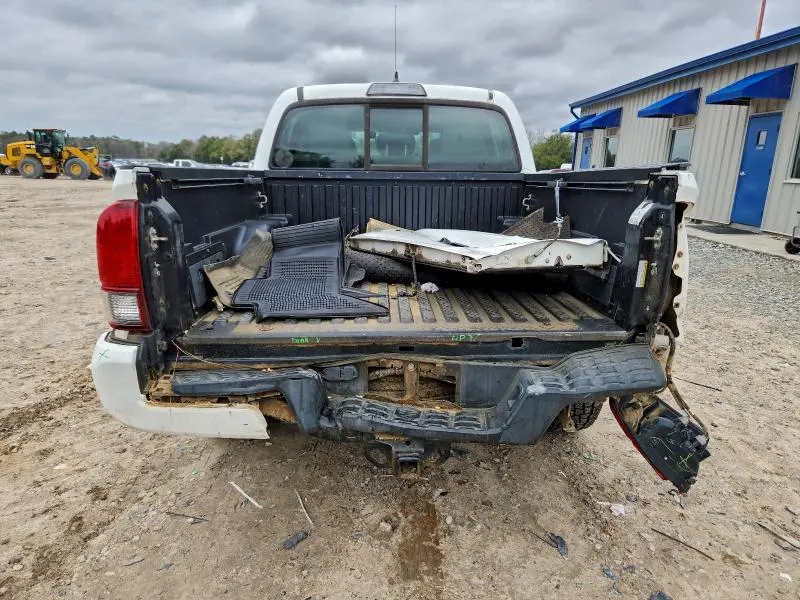 2018 TOYOTA TACOMA DOUBLE CAB  