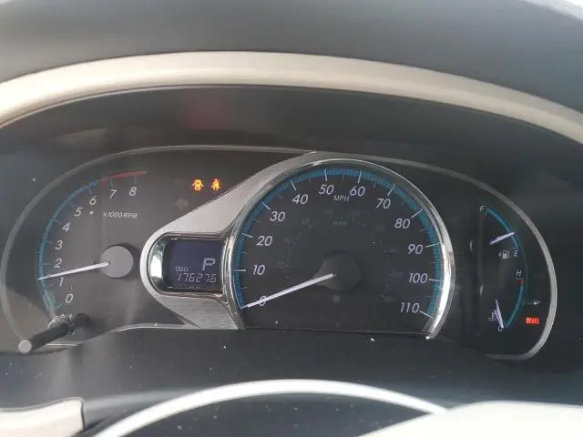 2014 TOYOTA SIENNA XLE  