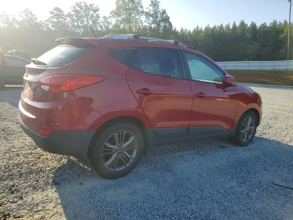 2015 HYUNDAI TUCSON SE  