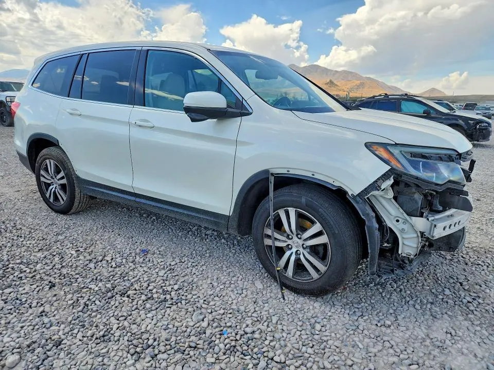 2017 HONDA PILOT EXL  
