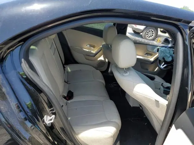 2019 MERCEDES-BENZ A 220  