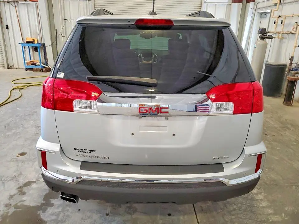 2017 GMC TERRAIN SLT  