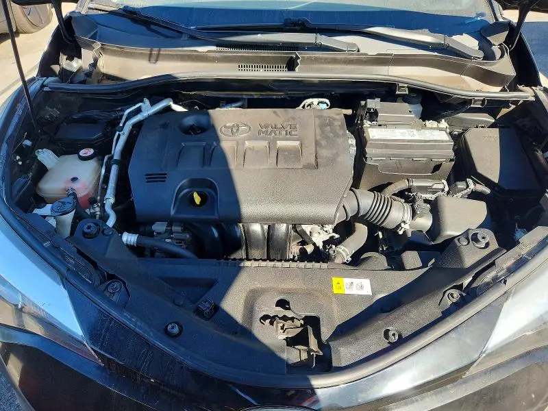 2020 TOYOTA C-HR LE  