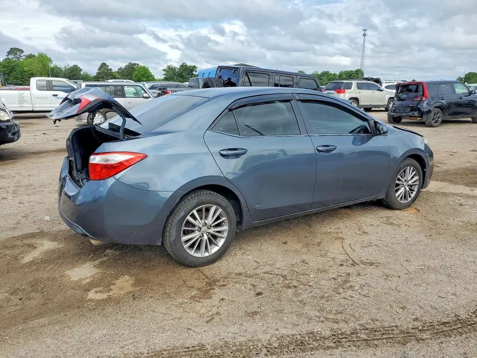2014 TOYOTA COROLLA LE PLUS  