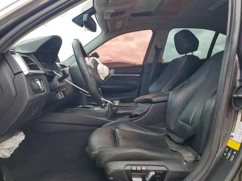 2017 BMW 320 XI  