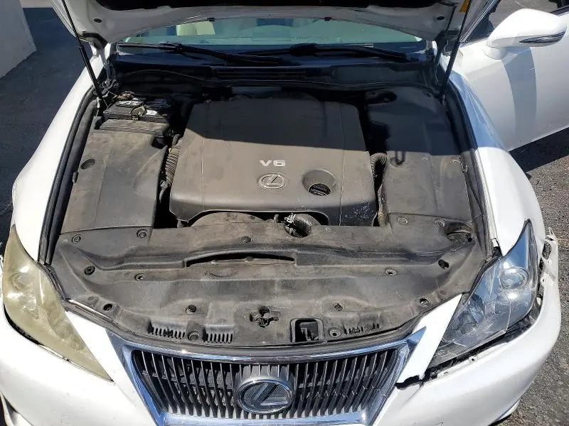 2011 LEXUS IS 250  