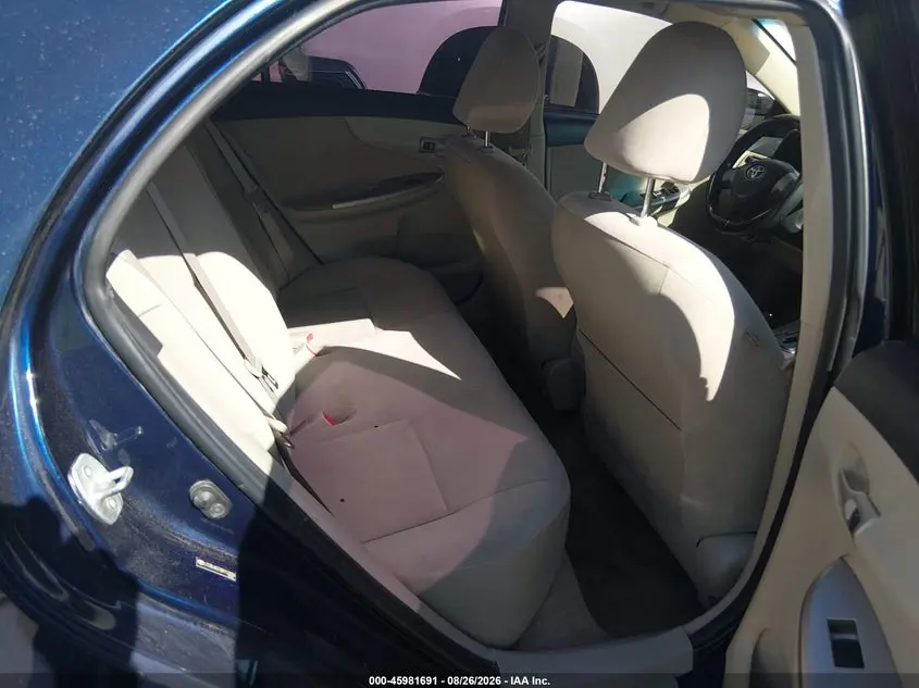 2011 TOYOTA COROLLA LE