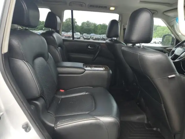 2016 INFINITI QX80   