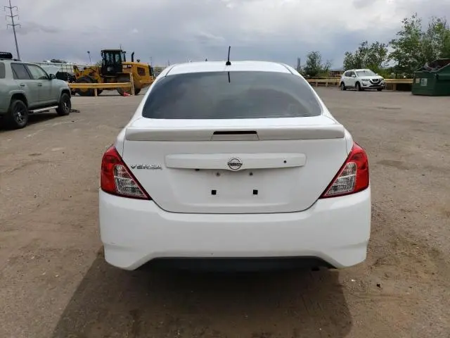 2019 NISSAN VERSA S  