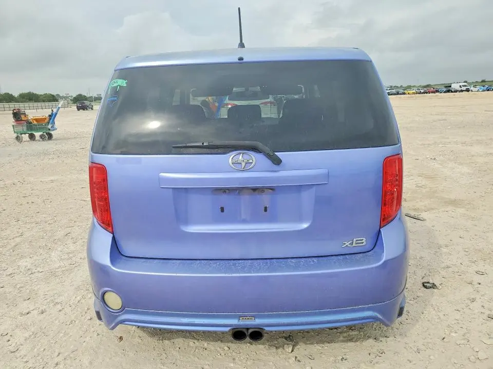 2010 TOYOTA SCION XB  