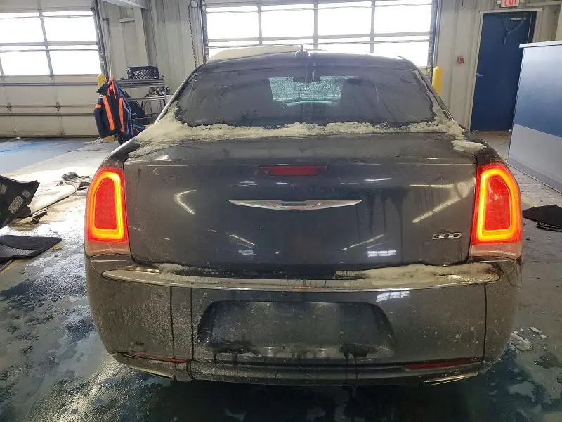 2019 CHRYSLER 300 TOURING  