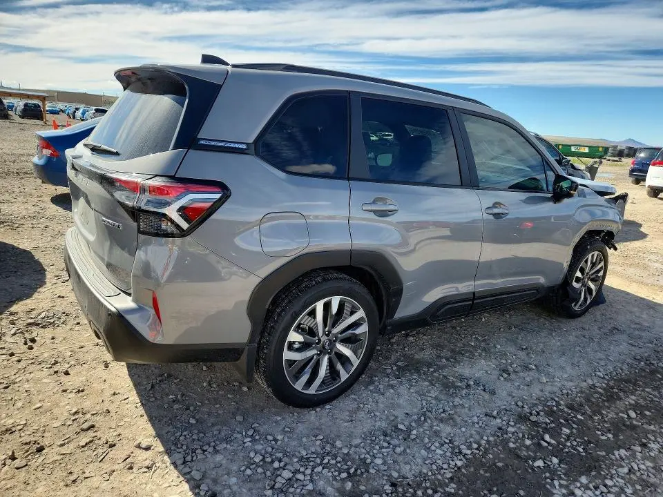 2025 SUBARU FORESTER TOURING  