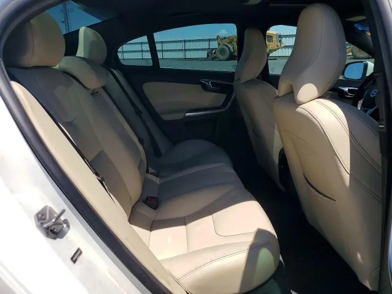 2016 VOLVO S60 PREMIER  