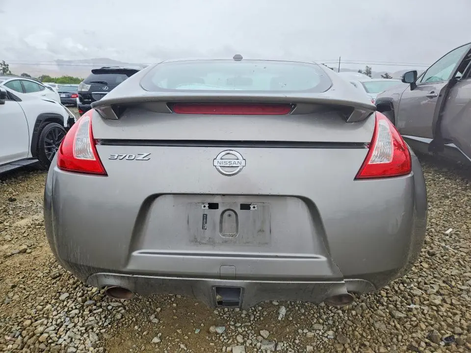 2010 NISSAN 370Z BASE  
