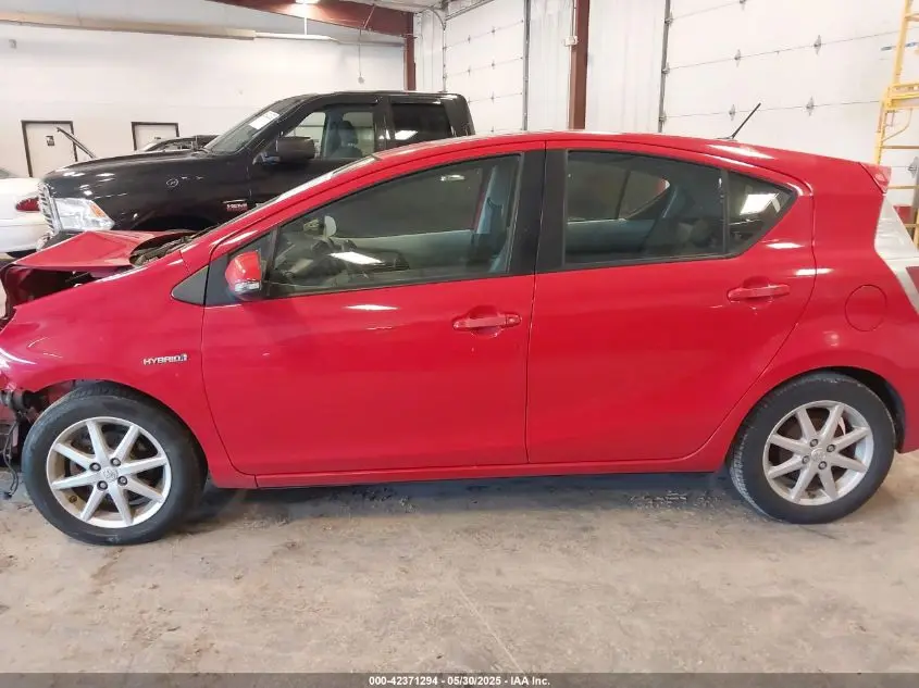 2012 TOYOTA PRIUS C FOUR