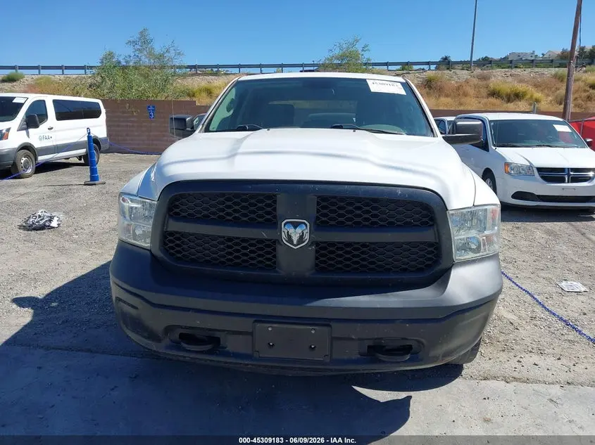 2019 RAM 1500 CLASSIC TRADESMAN  4X4 5'7 BOX