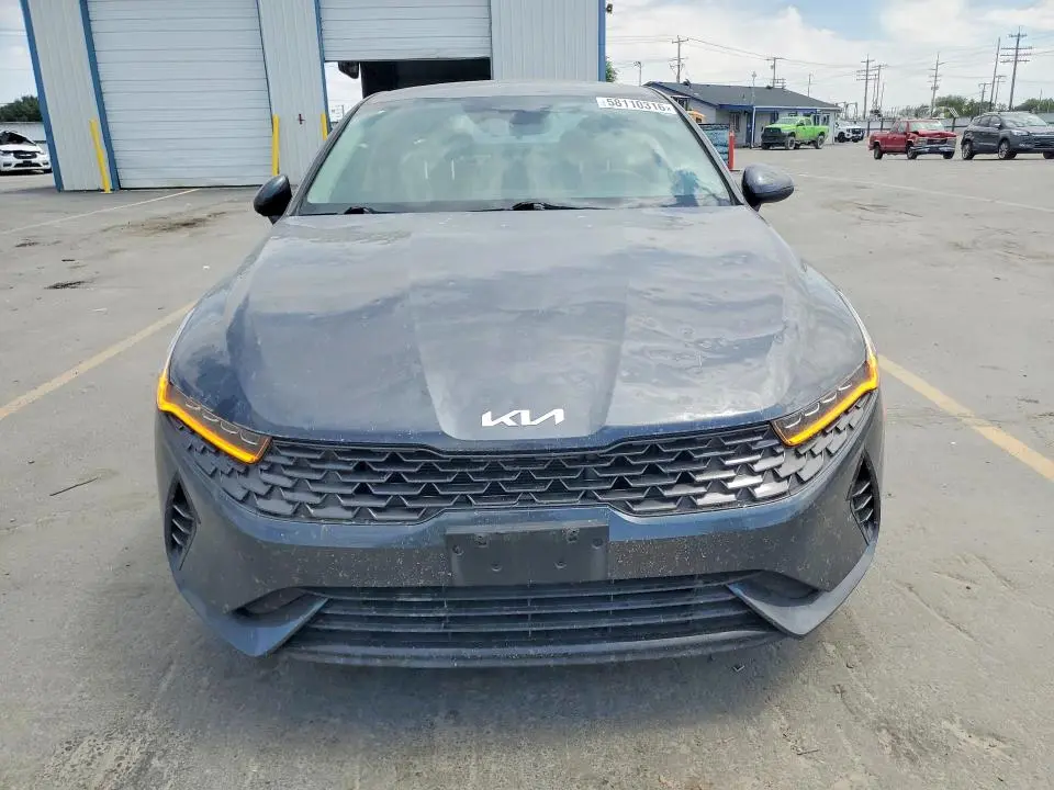 2022 KIA K5 LXS  
