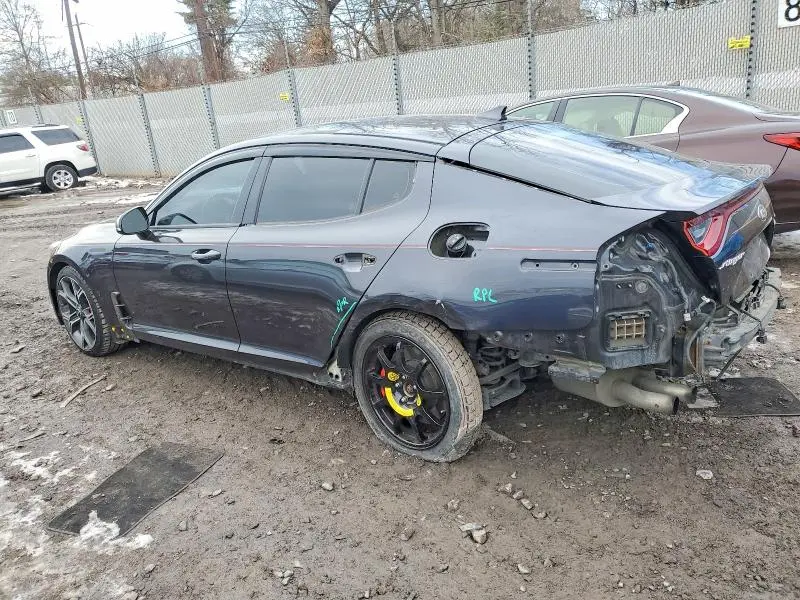 2019 KIA STINGER GT1  