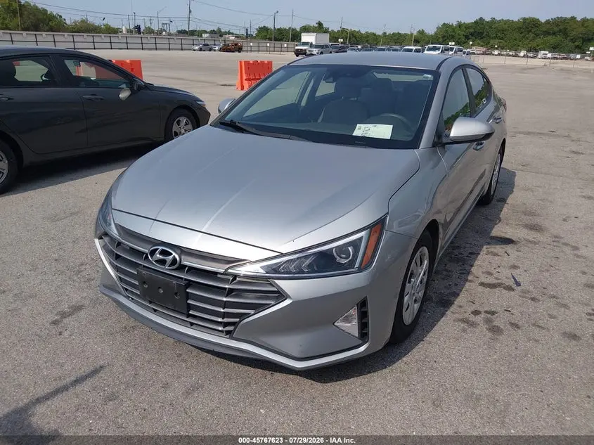 2020 HYUNDAI ELANTRA SE