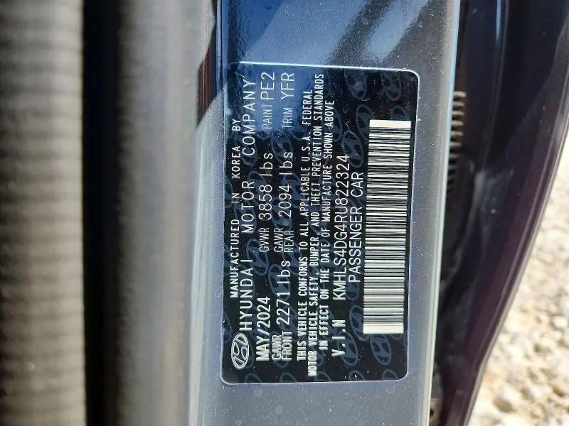 2024 HYUNDAI ELANTRA SEL  
