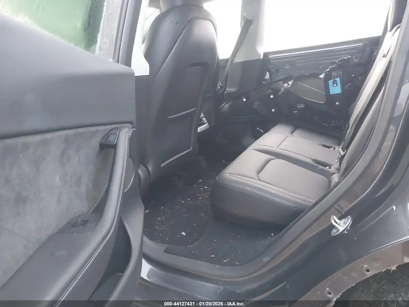 2025 TESLA MODEL Y LONG RANGE DUAL MOTOR ALL-WHEEL DRIVE