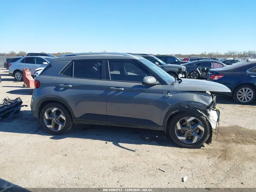 2021 HYUNDAI VENUE SEL