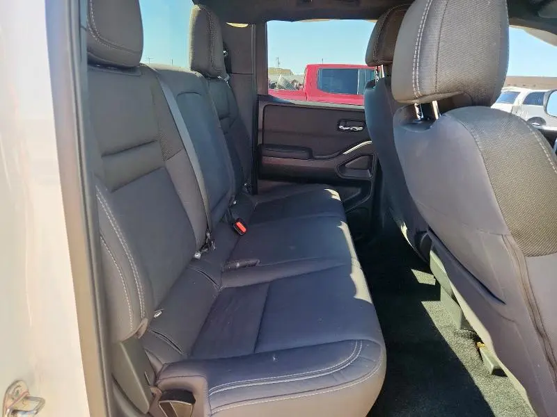 2023 NISSAN FRONTIER S  