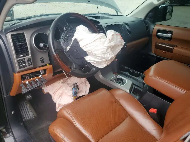 2013 TOYOTA SEQUOIA PLATINUM  