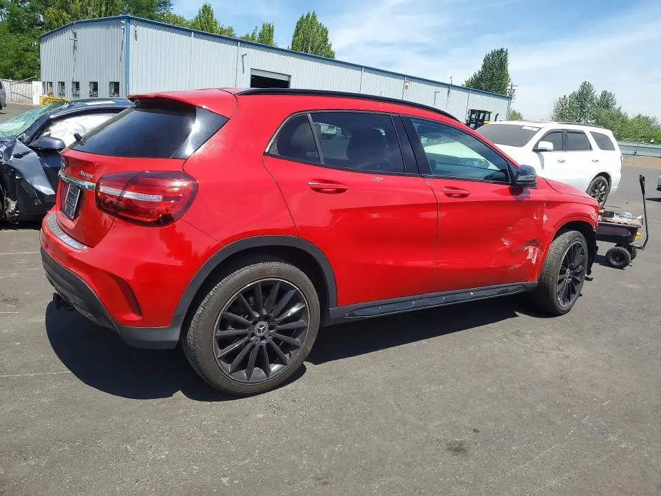 2018 MERCEDES-BENZ GLA 250 4MATIC  
