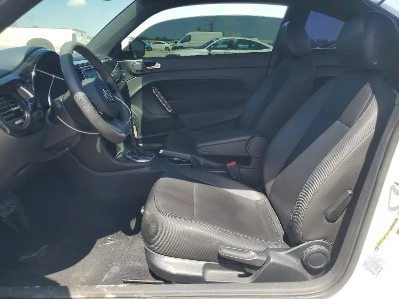 2017 VOLKSWAGEN BEETLE   