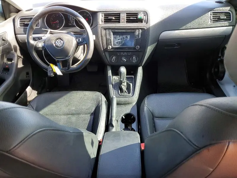 2017 VOLKSWAGEN JETTA   