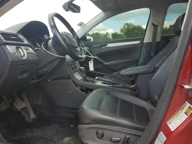 2019 VOLKSWAGEN PASSAT WOLFSBURG  