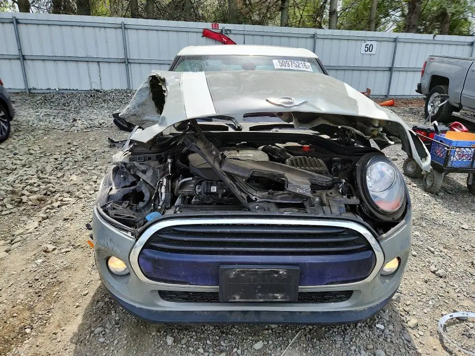 2016 MINI COOPER   