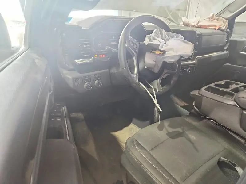 2025 CHEVROLET SILVERADO K1500 LT-L  