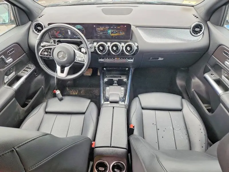 2021 MERCEDES-BENZ GLA 250 4MATIC  