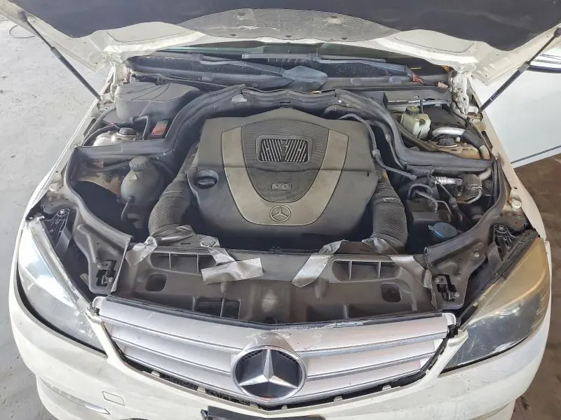 2011 MERCEDES-BENZ C 300  