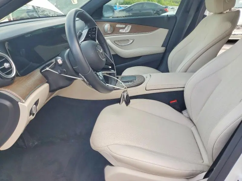 2022 MERCEDES-BENZ E 350  