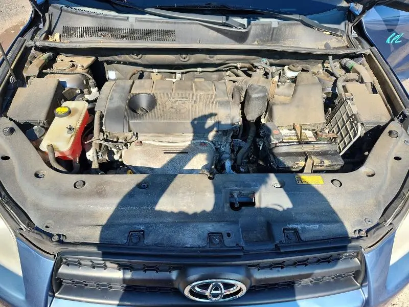 2011 TOYOTA RAV4 BASE  