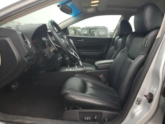 2010 NISSAN MAXIMA S  