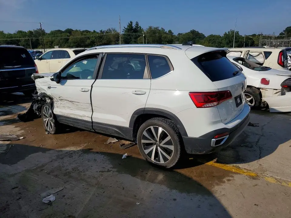 2023 VOLKSWAGEN TAOS SE  